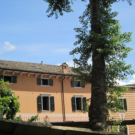 Albergo Al Platano Каприно-Веронезе Экстерьер фото